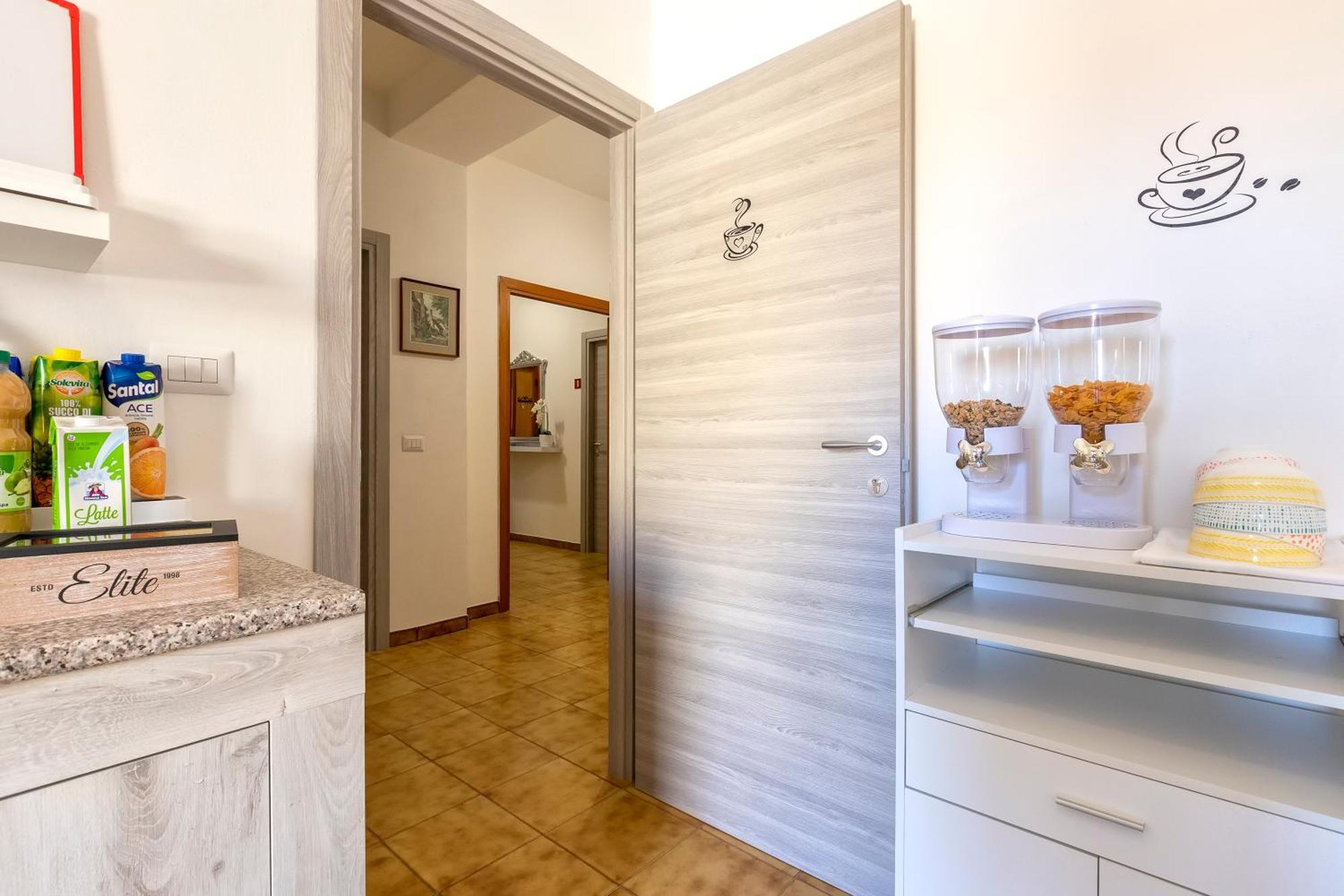 Sardinia Rooms Альгеро Экстерьер фото